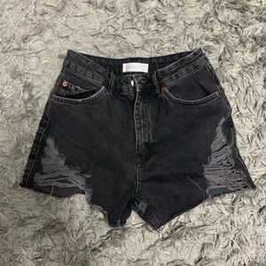 Topshop distressed jean shorts!